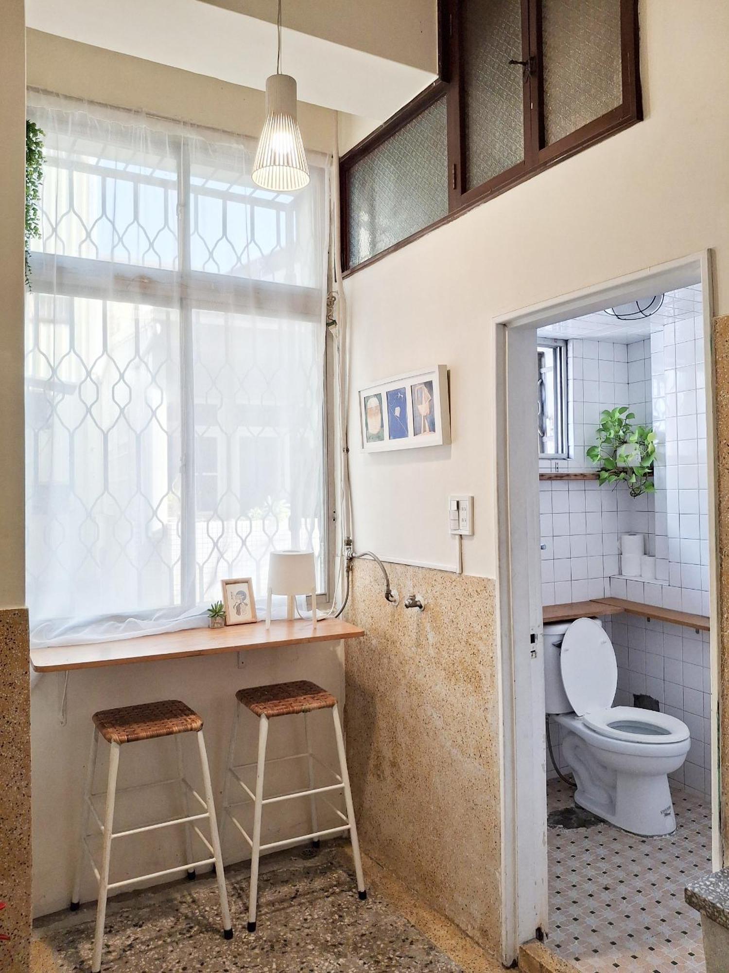 立秝禾 每層獨房 Villa為三樓以上全包層 亦可全包棟 Tainan Exterior photo