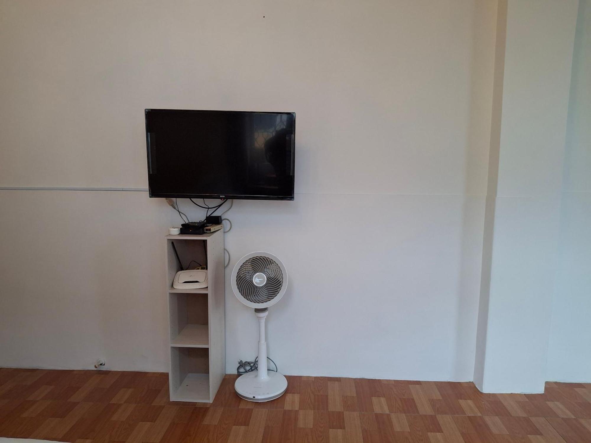 立秝禾 每層獨房 Villa為三樓以上全包層 亦可全包棟 Tainan Room photo