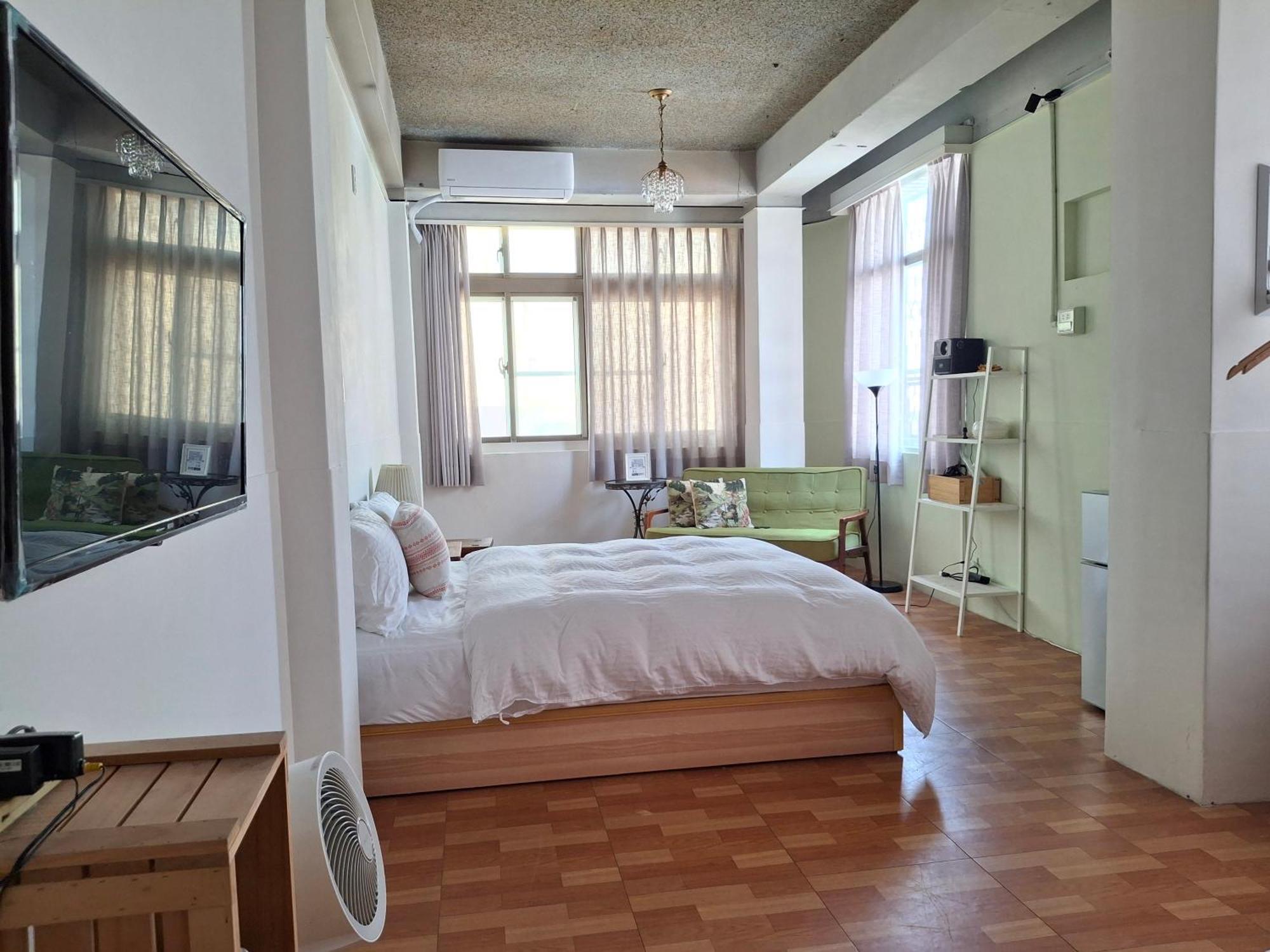 立秝禾 每層獨房 Villa為三樓以上全包層 亦可全包棟 Tainan Exterior photo